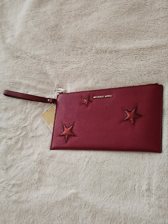 Michael Kors Handbags - NWT Michael Kors Wine Red Star Appliqué Wristlet Clutch